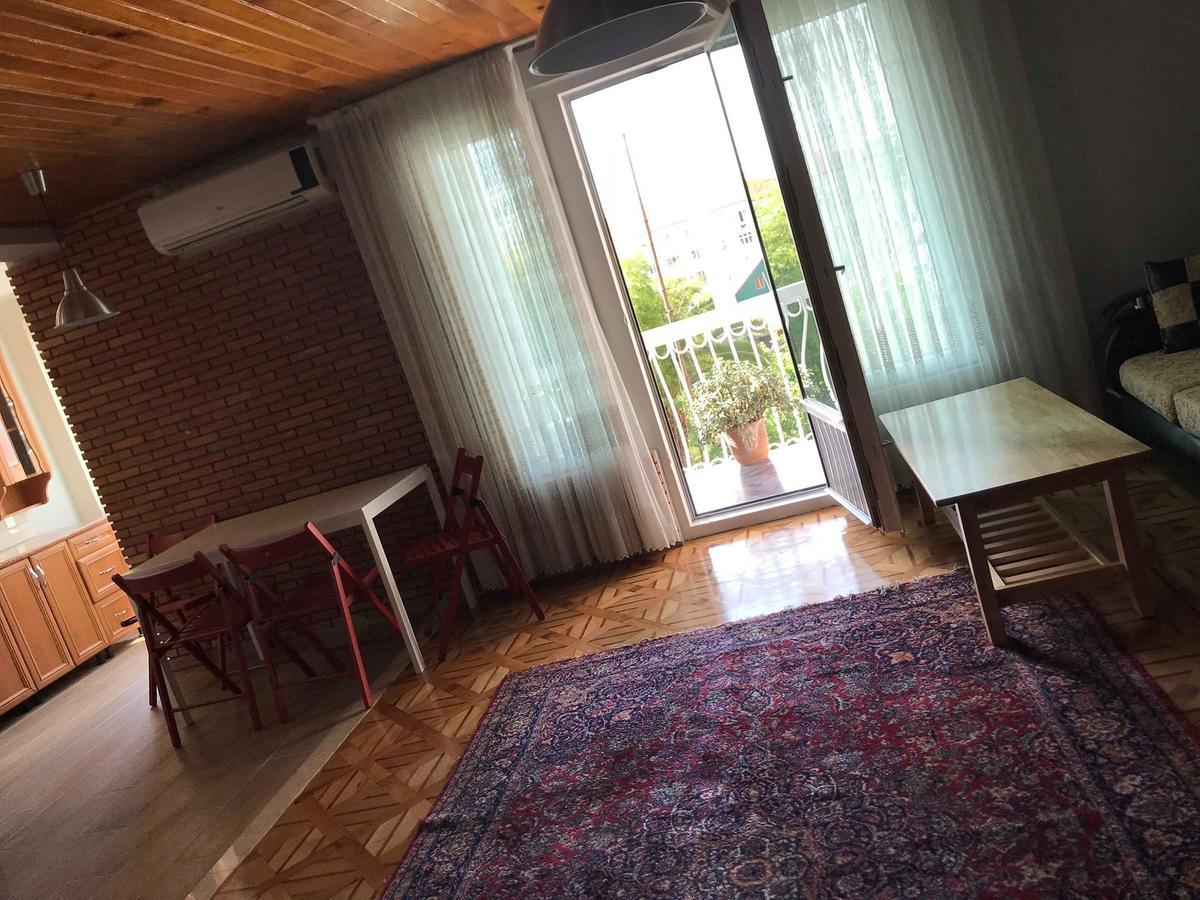 Appartement Gorgiladze 66-58 à Batoumi Extérieur photo
